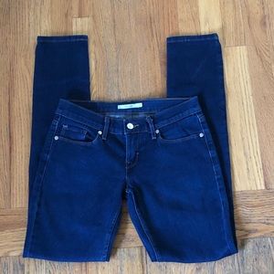🌻Levi’s 524 Skinny Jean Size 3 Like New!